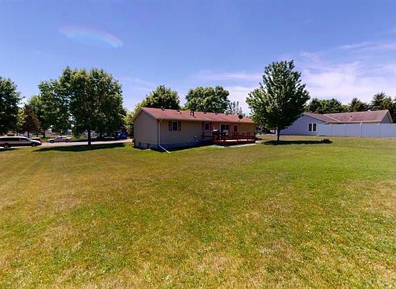 4th image of 1205 Dana Dr SE