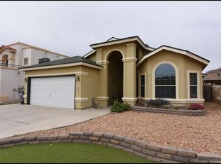 11337 Manuel Moreno Dr, El Paso, TX 79934