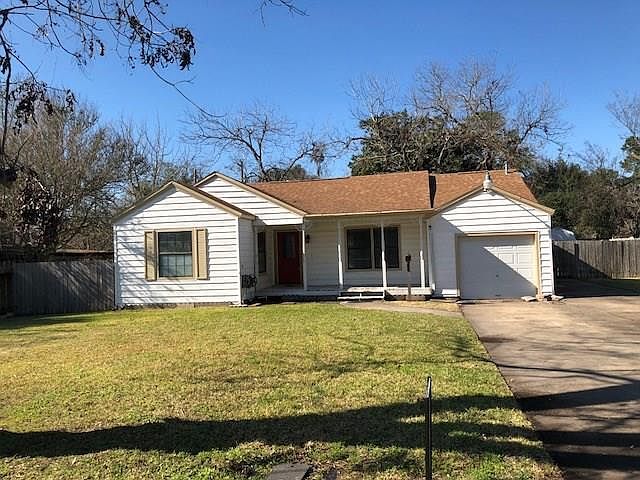 1st image of 1306 W Houston Dr