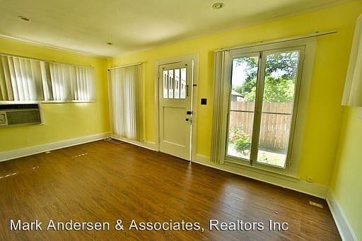 3rd image of 520 N 1st Ave