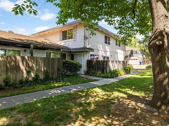 3rd image of 4706 Greenholme Dr APT 2