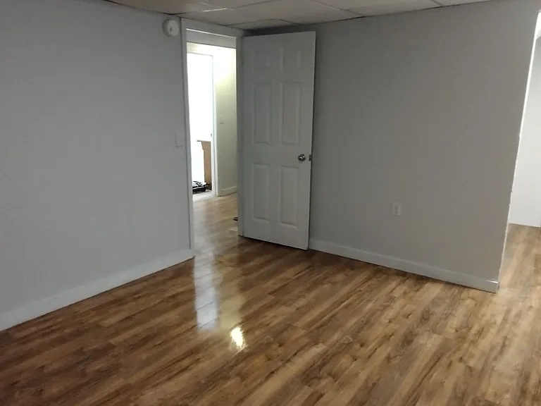 1127 California Ave — Photo 20