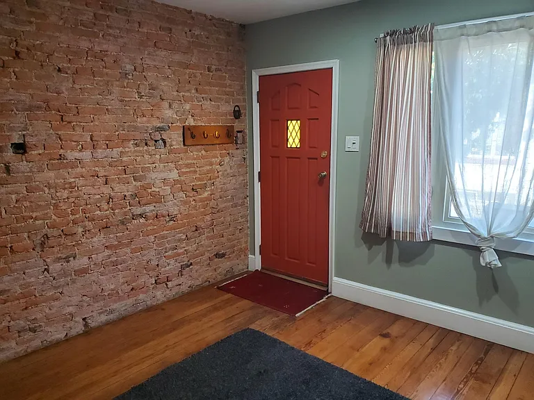 414 E Flora St — Photo 31