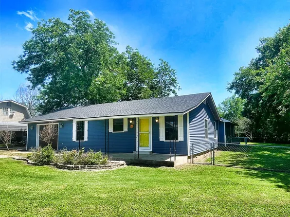 611 Pine St, Henryetta, OK 74437