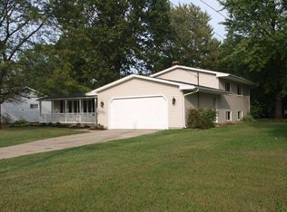 6277 Cambridge Park Dr, Mentor, OH