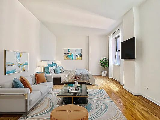 1st image of 215 W 101st St APT 8E