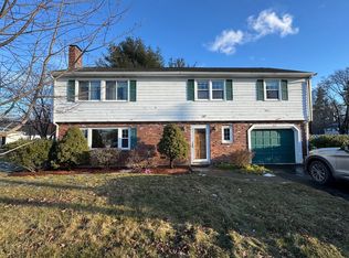 454 Lexington St, Woburn, MA 01801