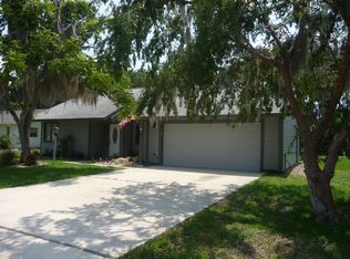 75 Courtney Pl, Palm Coast, FL 32137