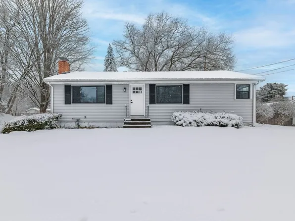 28 Ruth Dr, Marlborough, MA 01752