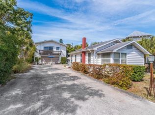 208 Pine Ave, Anna Maria, FL 34216