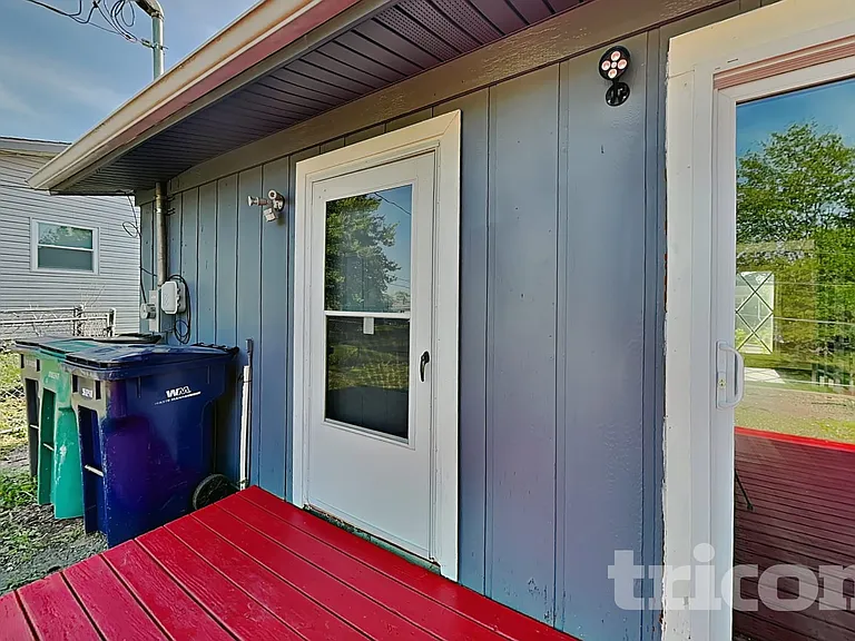 15202 Highland Ave — Photo 13