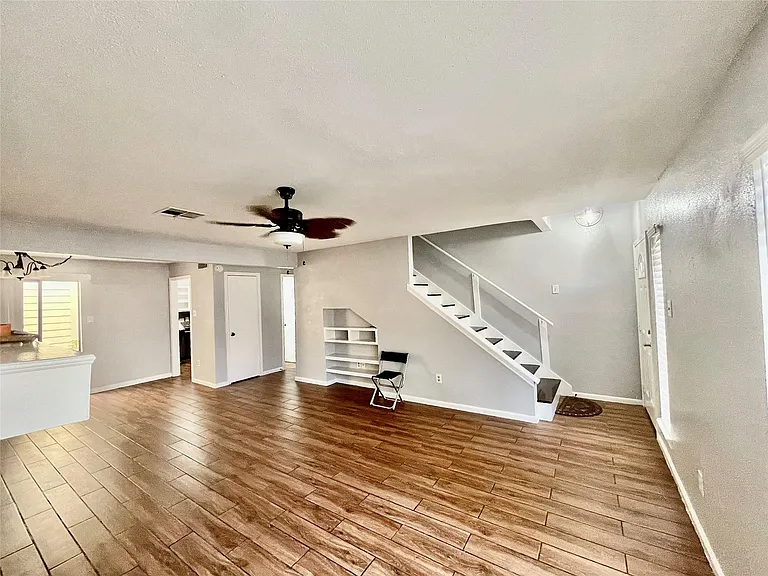2019 Place Rebecca Ln #G4 — Photo 3