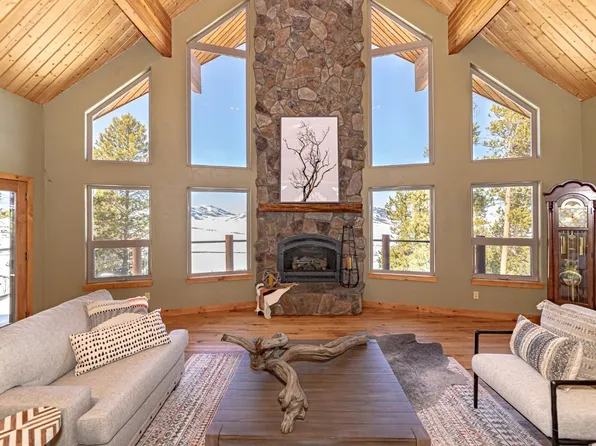 2837 GCR 8952, Granby, CO 80446
