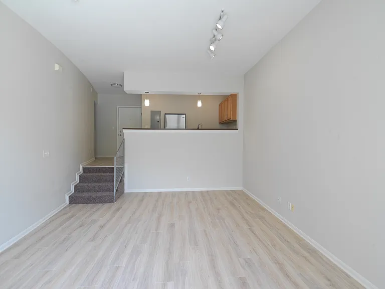 2745 Grinstead Dr #110 — Photo 3