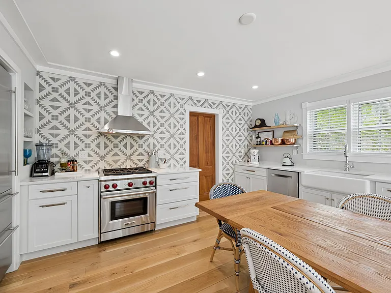 28 Wolf Way — Photo 13