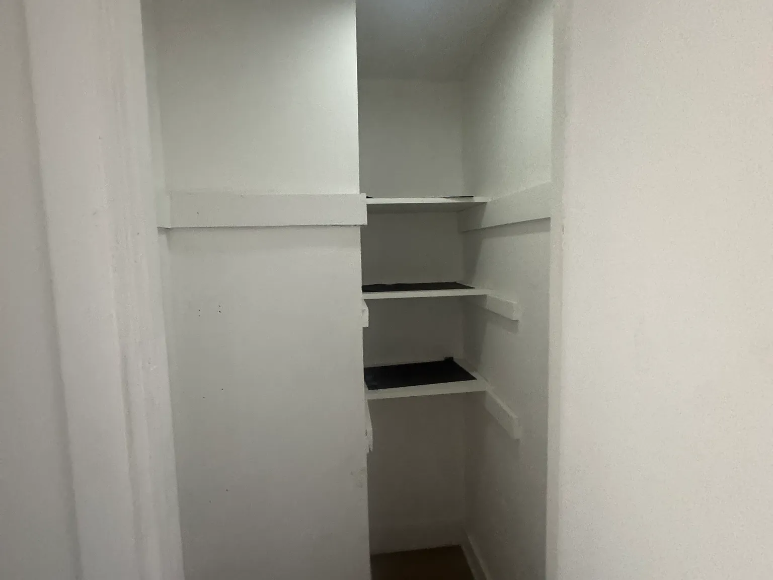 2 bed, 550 sqft, $1,500 — Photo 4
