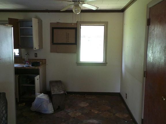 5th image of 8360 Gardenia Cir
