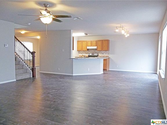 5th image of 209 Valero Dr