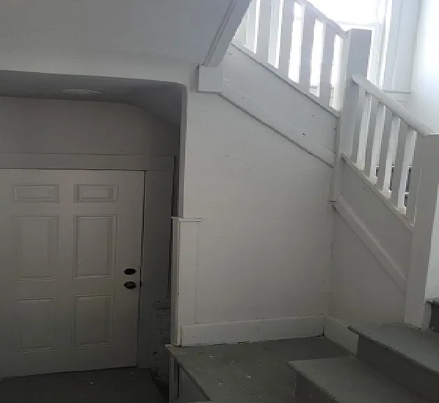 343 Elmhurst St — Photo 7
