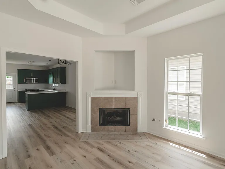 9703 Full Moon Cir — Photo 4