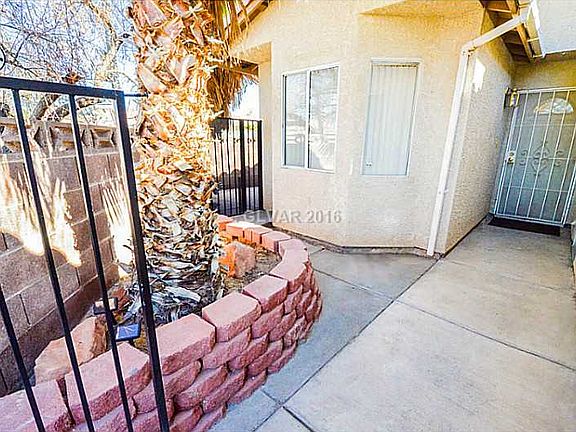 3rd image of 4616 Grasshopper Dr