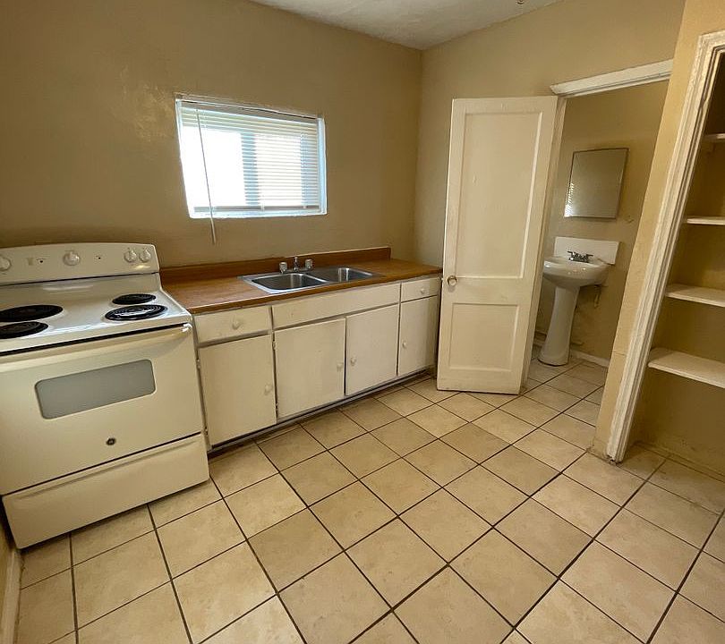 1st image of 502 Cheyenne St #12