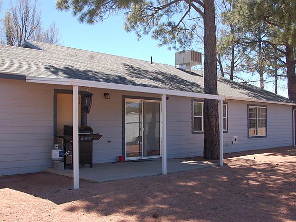 2nd image of 5811 Wagon Wheel Ln