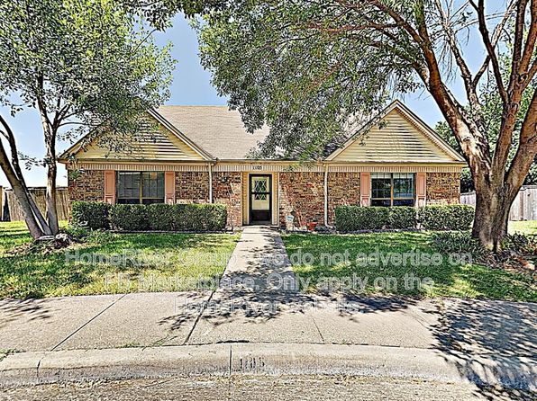1105 Geneva Ct