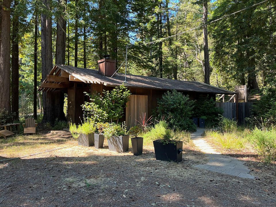 Parking area and entry