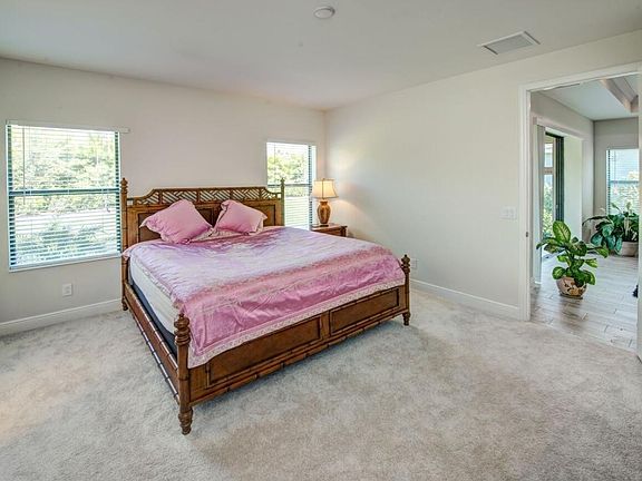 5th image of 11540 Grey Egret Cir