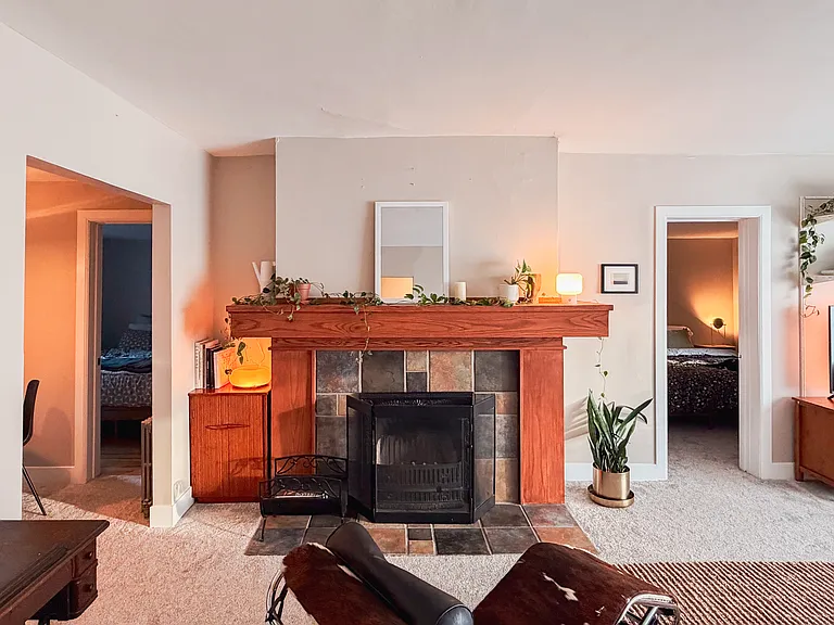 630 13th Ave E #3 — Photo 2
