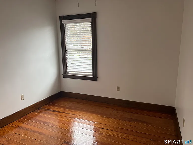 39 Pearl St #2 — Photo 14