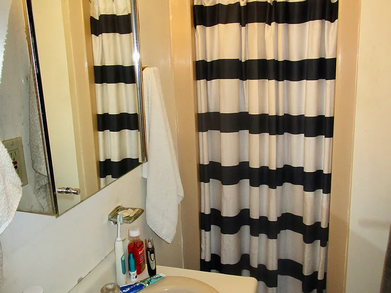 7 Peabody St #3B — Photo 8