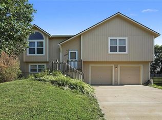 32666 W 171st St, Gardner, KS 66030