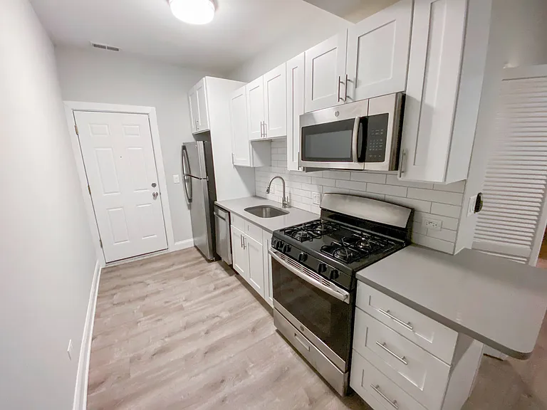 3108 N. Milwaukee Ave. — Photo 2