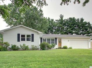 4111 Pine Tree Rd, Quincy, IL 62305