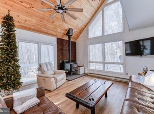 62 Locust Ln, Clifton Township, PA