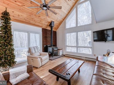 62 Locust Ln, Clifton Township, PA, 18424