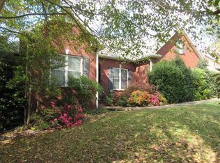 1324 Bridle Path, Cookeville, TN 38501