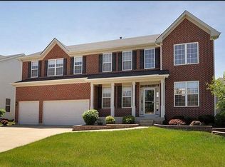 556 Barclay Dr, Bolingbrook, IL 60440