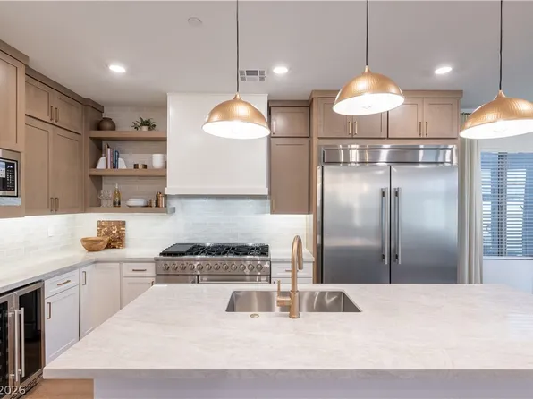 11552 Observation Point Ave, Las Vegas, NV 89138