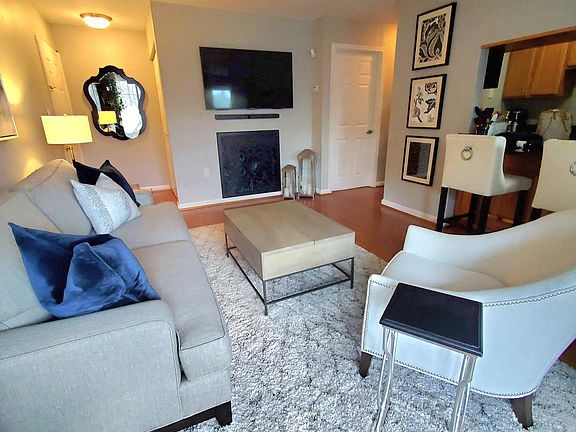 4th image of 116 Westwick Ct Unit 3