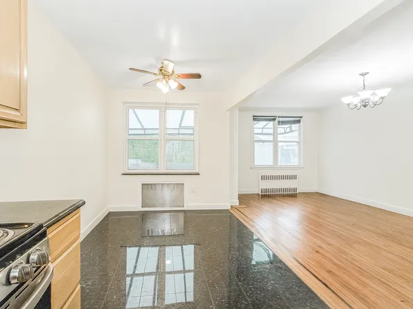 451 100th Street image 12 of 28