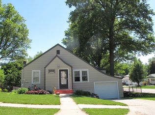 809 Walnut St, Harlan, IA 51537