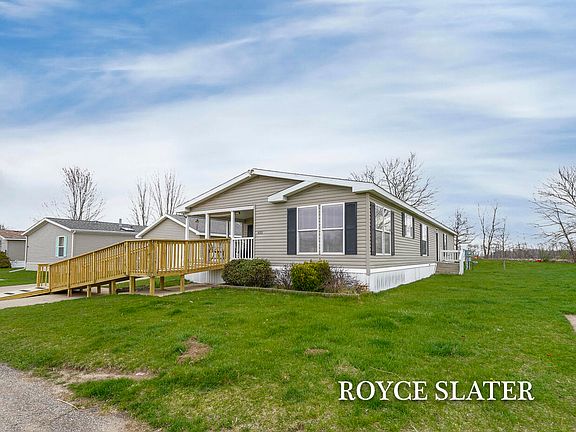 2nd image of 4001 E Wembley Ln
