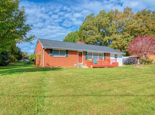552 Rambling Rd, Kingsport, TN 37663
