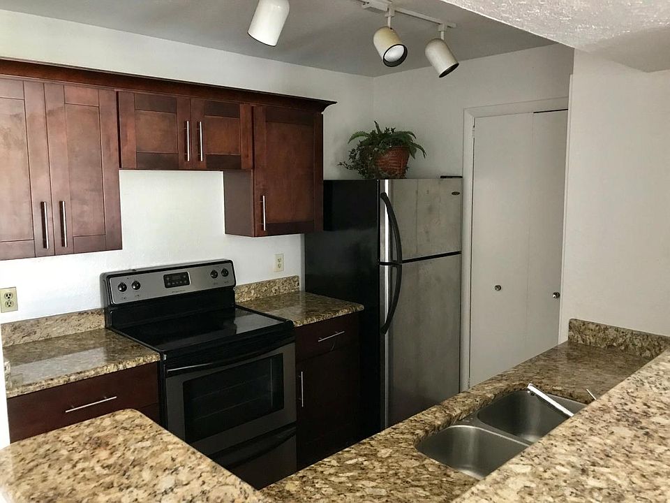 1st image of 5601 Rosebriar Way APT 304