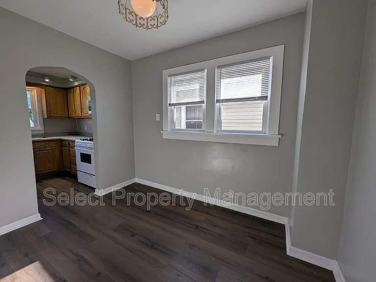 430 W State Blvd — Photo 9