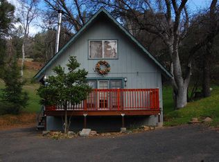 19720 Ferretti Rd, Groveland, CA 95321