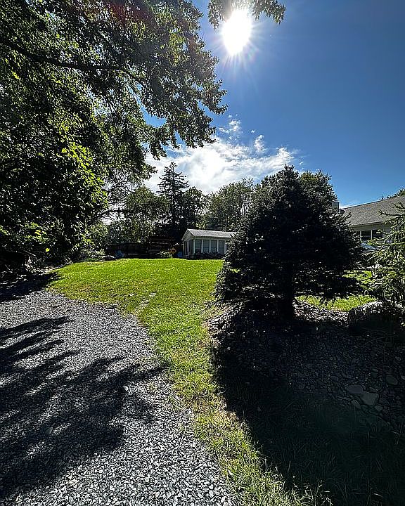 1st image of 16 Finneran Ln